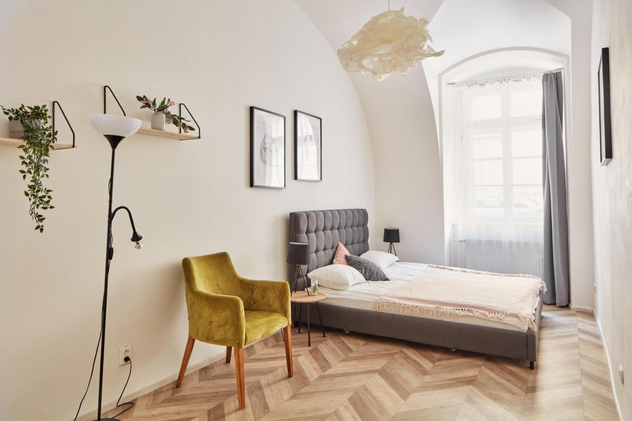 Cozy Flat In New Town By Prague Days Apartment Exterior photo